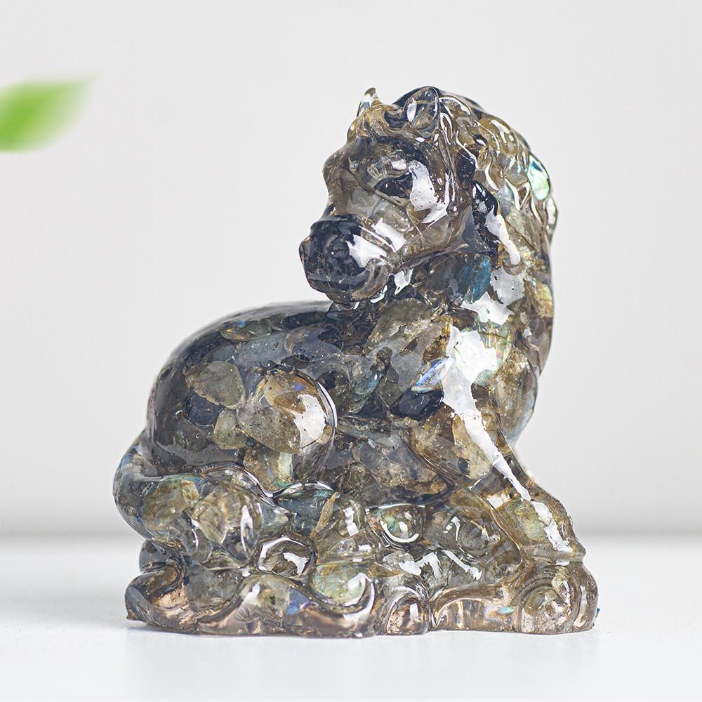 Natural Crystal Resin Figurine With Success Symbol For Home Decoration Gift