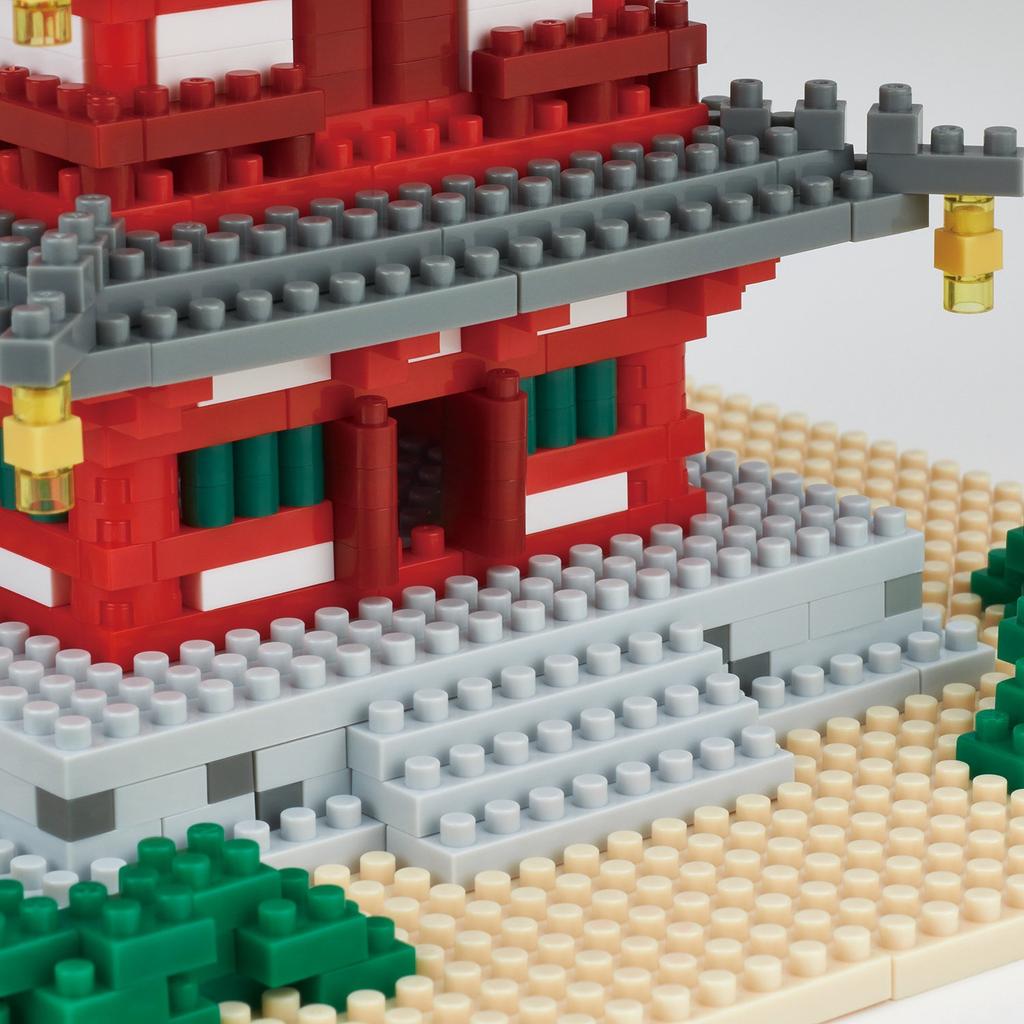 Kawada Nanoblock Pagoda Deluxe Edition Five-storied NB-031