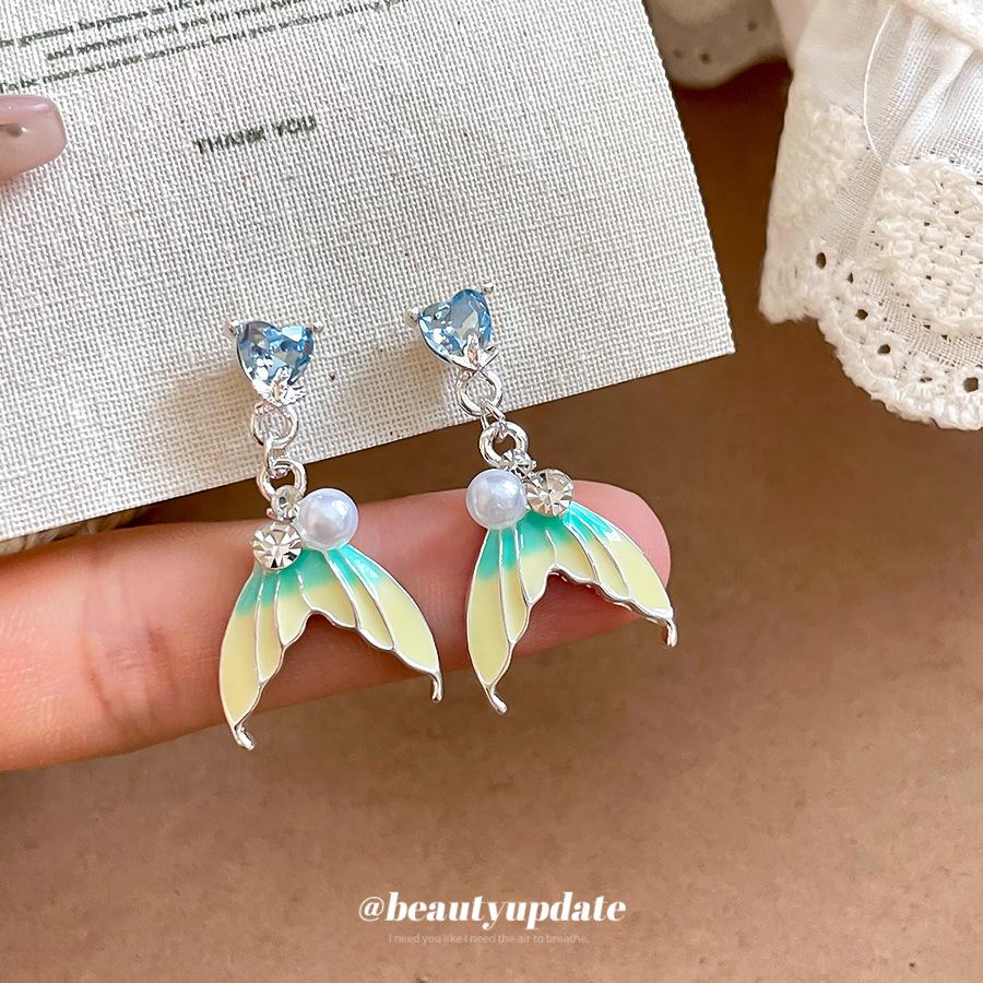 Silver Needle Heart Fish Tail Diamond Enamel Stud Earrings - Unique High-End Ear Jewelry for Women