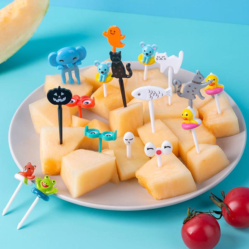 Fruit Fork Cartoon Mini Animal Household Food Selection Children Snacks Cake Dessert Food Fruit Fork Party Decoration