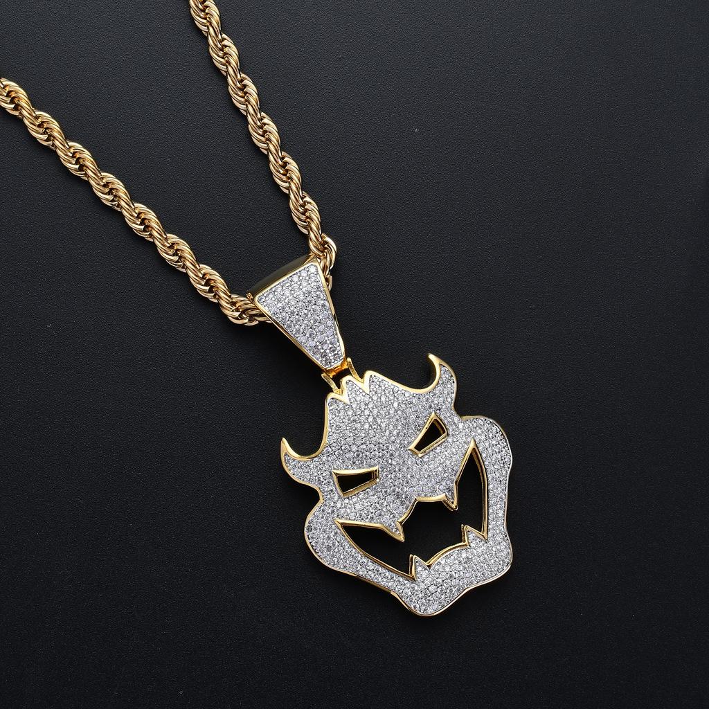 Collier Homme Européen et Américain Pendentif Zircon Costume d'Halloween Masque Vampire Monstre Pendentif Collier Tendance