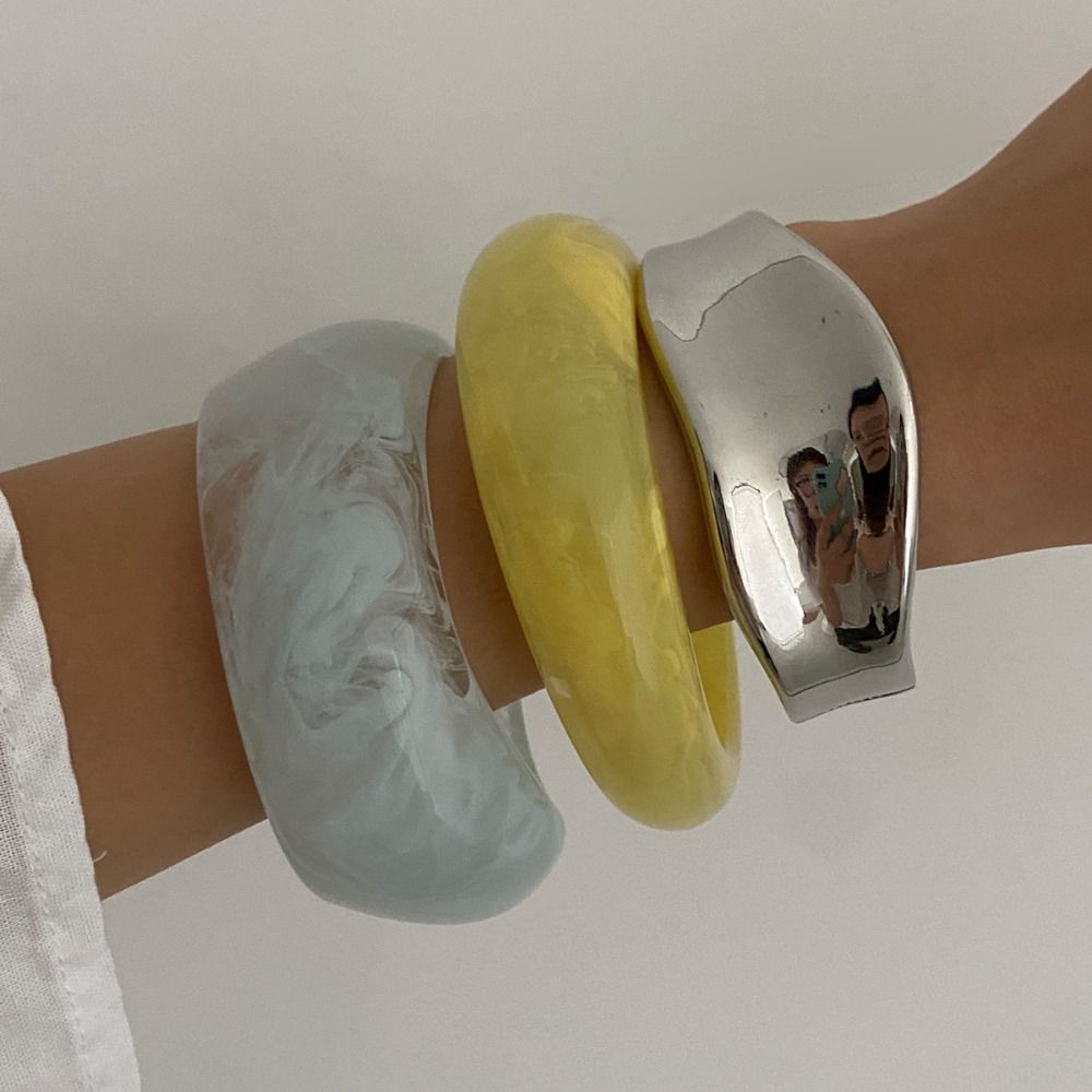 Smudging Irregular Wide Bracelet Bohemian Retro Hand Ring Temperament Acrylic Bangle Friend Gift