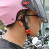 Rychloupínací klip na motocyklovou helmu Plastová přezka na cyklistickou helmu Motocyklové příslušenství