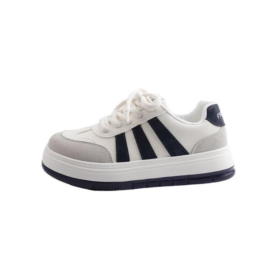 Koreanischer Milch-Fufu Damen Herbst neue Plateau-Freizeit-Board-Schuhe runde Zehen Brotschuhe