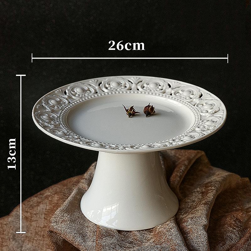 Hollow Out Relief Keramické talíře Lehký Luxusní Restaurace Steakový talíř Domácí Odpolední čaj Dezert Svačina Talíř Vynikající nádobí