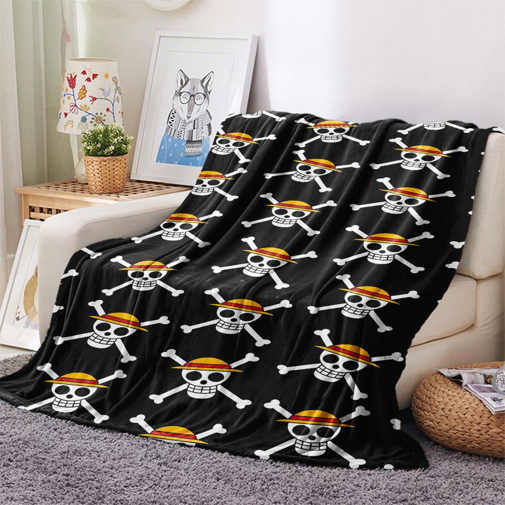 1PC One Piece Straw Hat Pirates Patterned Flannel Blanket Suitable For All Seasons For Home Decor Warmth And Comfort Gifts Holiday Present
