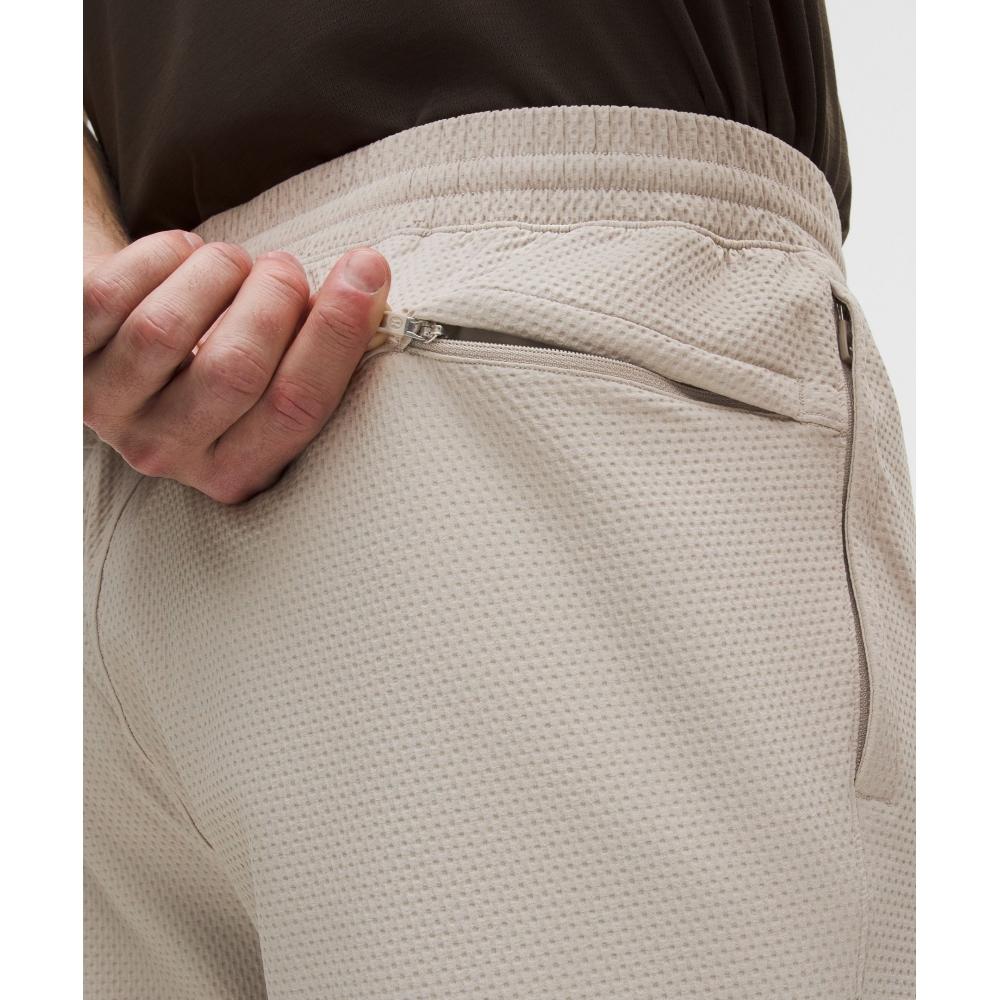 Lululemon License To Train Textured Jogger  Regular downTown Tan