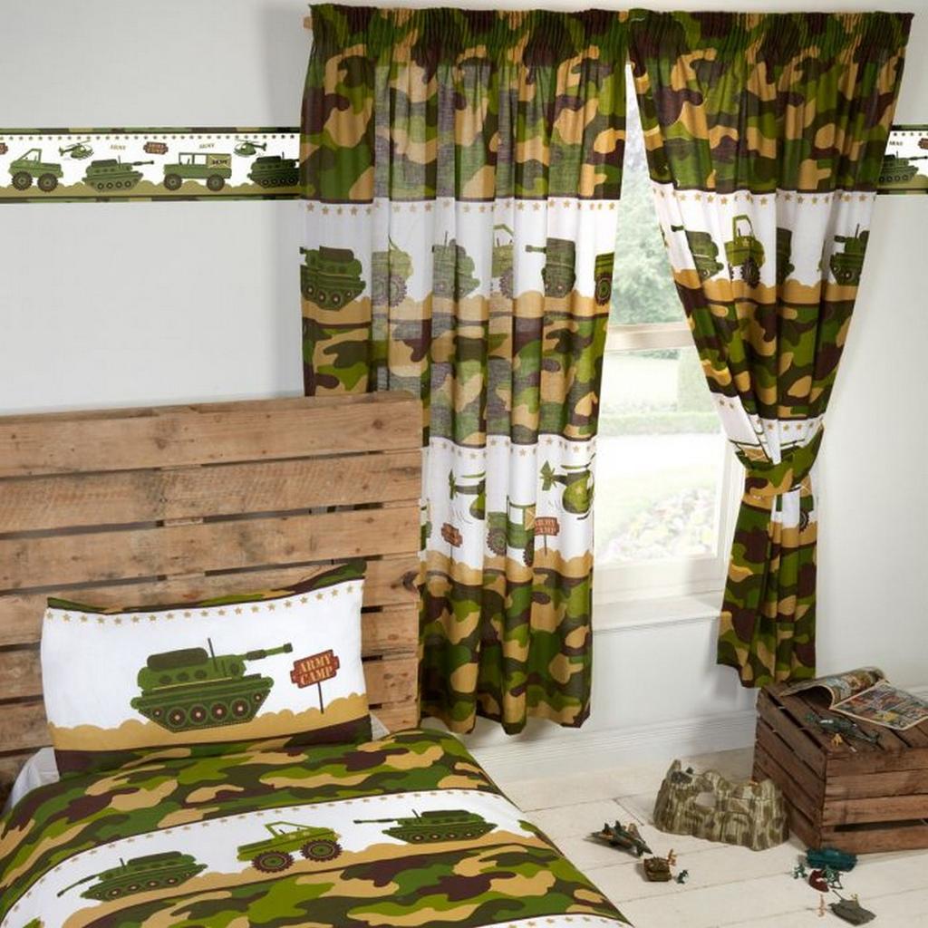 PriceRightHome Armádní tábor Kamufláž Tapeta Hranice
