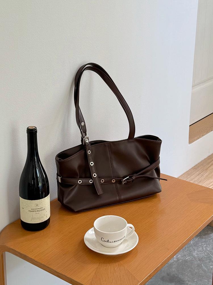 Korean-Style Underarm Tote Bag - Autumn/Winter, Large Capacity, Versatile Commute & Motorcycle Style Shoulder Bag for Women