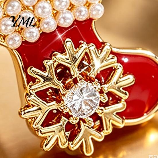 Decorative Winter Earrings 1 Pair Red Christmas Stocking Stud for Women, Sparkly Rhinestone Enamel Gift Her Sock Shaped Earring with Snowflake,