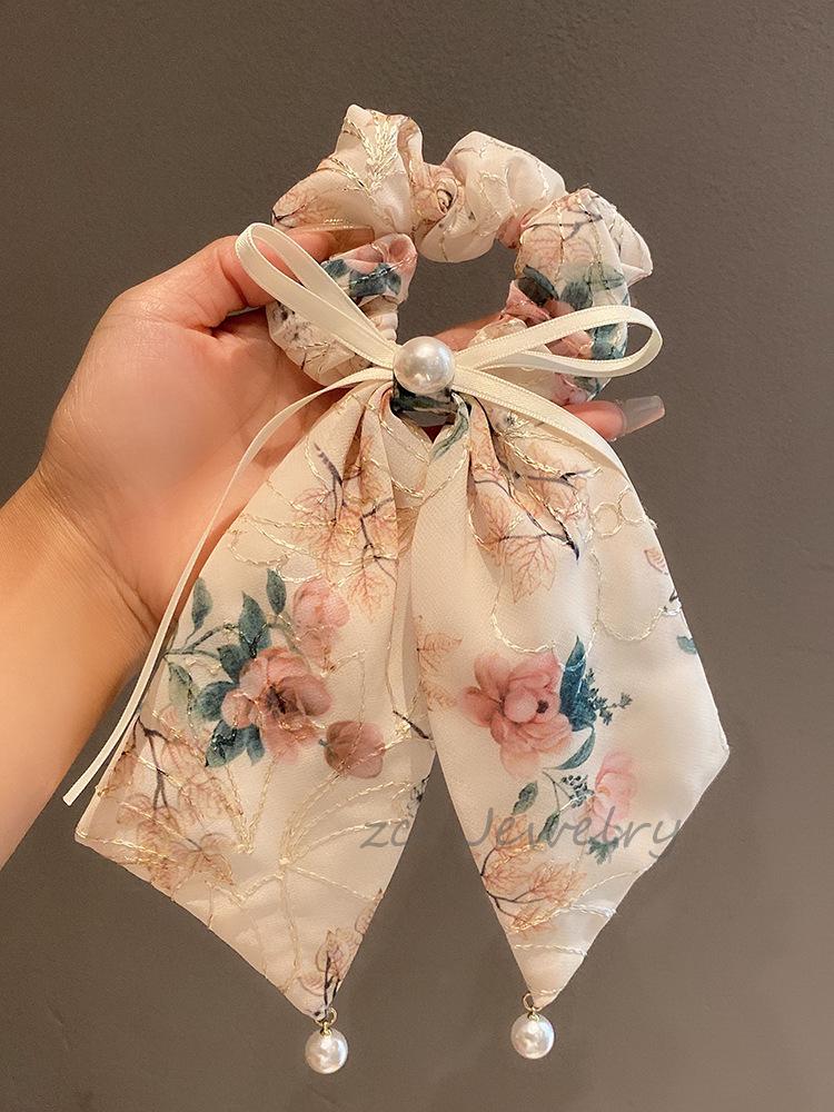 

Elegant Korean-Style Beige Floral Embroidered Hair Scrunchie with Bow and Pearl Accent
