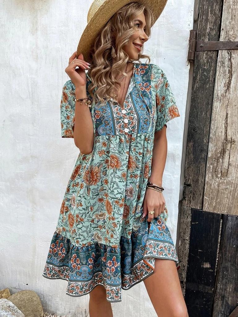 New 2026 European and American women's clothing small floral V-neck loose casual bohemian vacation dress