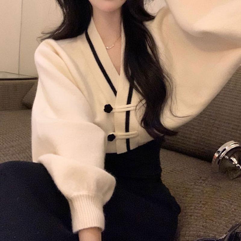 

Женский осенне-зимний ретро свободный короткий вязаный кардиган топ на пуговицах с V-образным вырезом контрастного цвета one size fits all белый