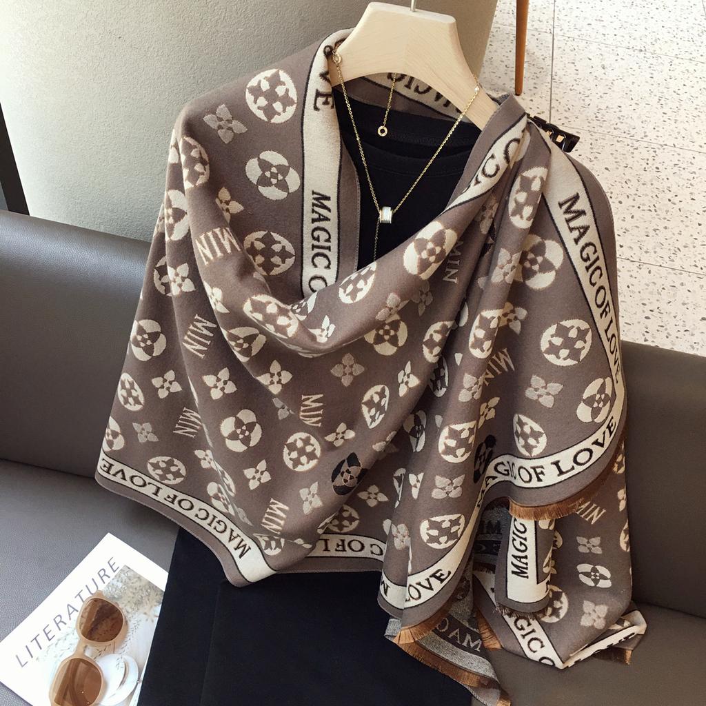 Autumn and Winter Versatile Clover Double Sided Imitation Cashmere Scarf Air Conditioning Warm Shawl with Imitation Wool Scarf Dual Use