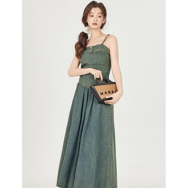 Summer retro washed denim small suspender top + versatile skirt denim two-piece set