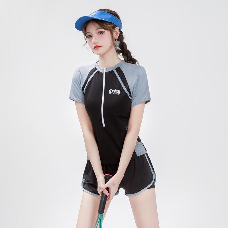 Women's Conservative Sporty Two-Piece Swimsuit - Slimming Tummy Coverage Swimwear