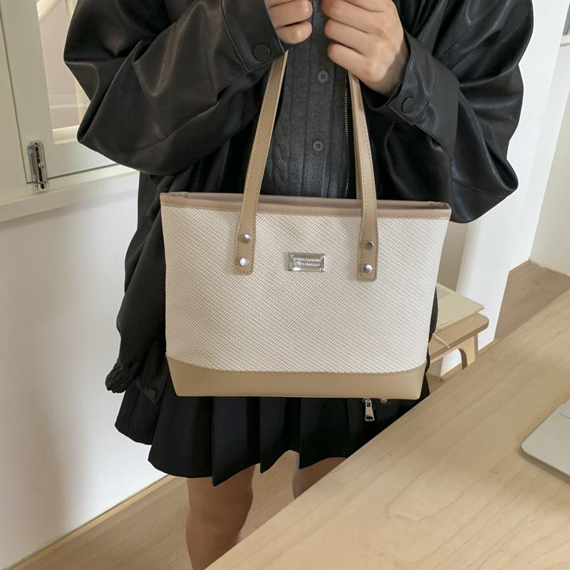 Trendy commuter tote bag large capacity versatile underarm bag fashion casual shoulder bag women