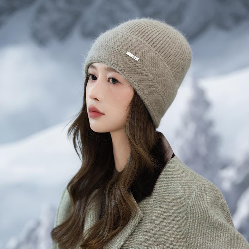Women's Wool Hats with Autumn and Winter Versatile Thickened Warm and Cold Knitted Hats Showing Face and Ear Protection Cold Hats