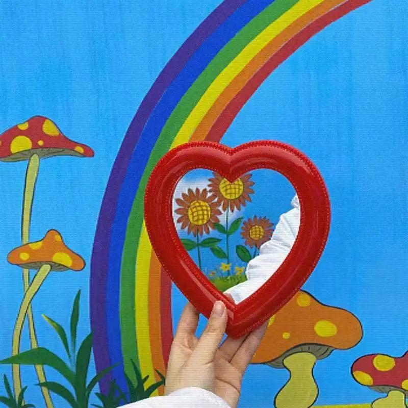 Practical Heart Shaped Desktop Makeup Mirror Dual Use Wall Mounted Vanity Mirror with Adorable Heart Shaped Prop for Selfies New