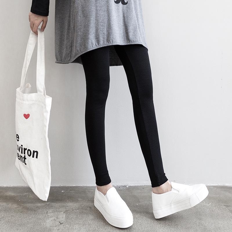 Women's High Waist Brushed Cotton Leggings: Versatile, Slim Fit Nine-Point Pants for Spring and Autumn.