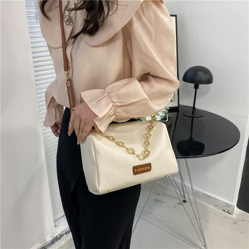 Chic Urban Style Women's Handbag 2022 Spring Summer Fashion Trendy Pu Leather Small Square Shoulder Bag