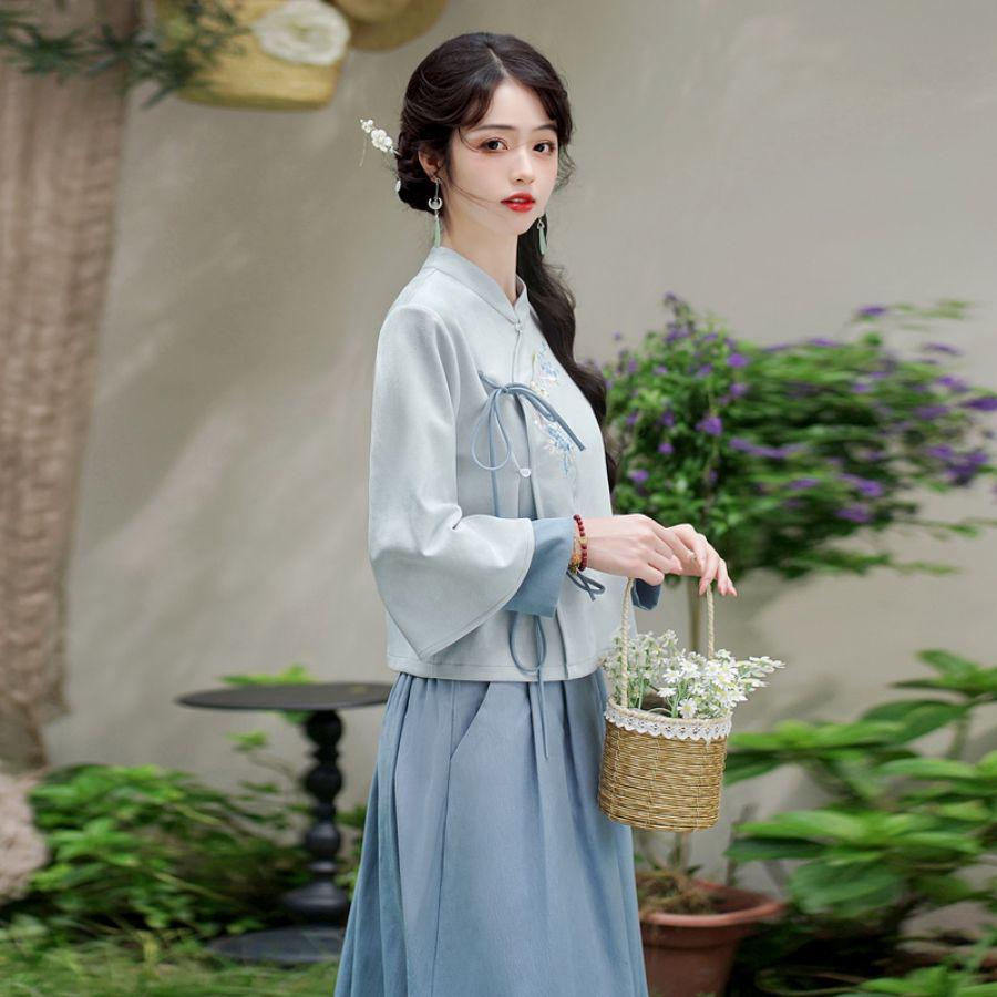 Chinese Retro Wisteria Embroidered Tang Suit Hanfu Cheongsam Top Tea Set