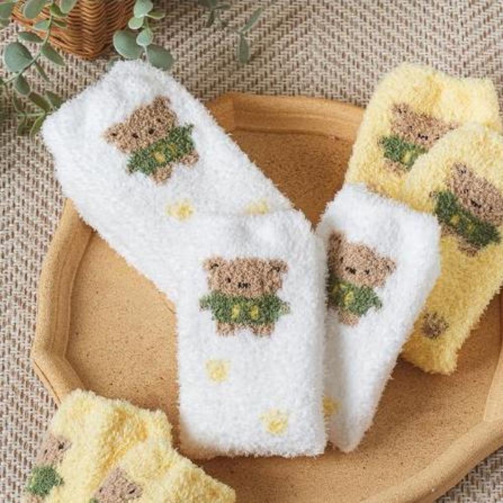 White Dressed Bear and Paw Pad Sleeping Socks[5~9(US) 2.5~6.5(UK)36~40(EU)]
