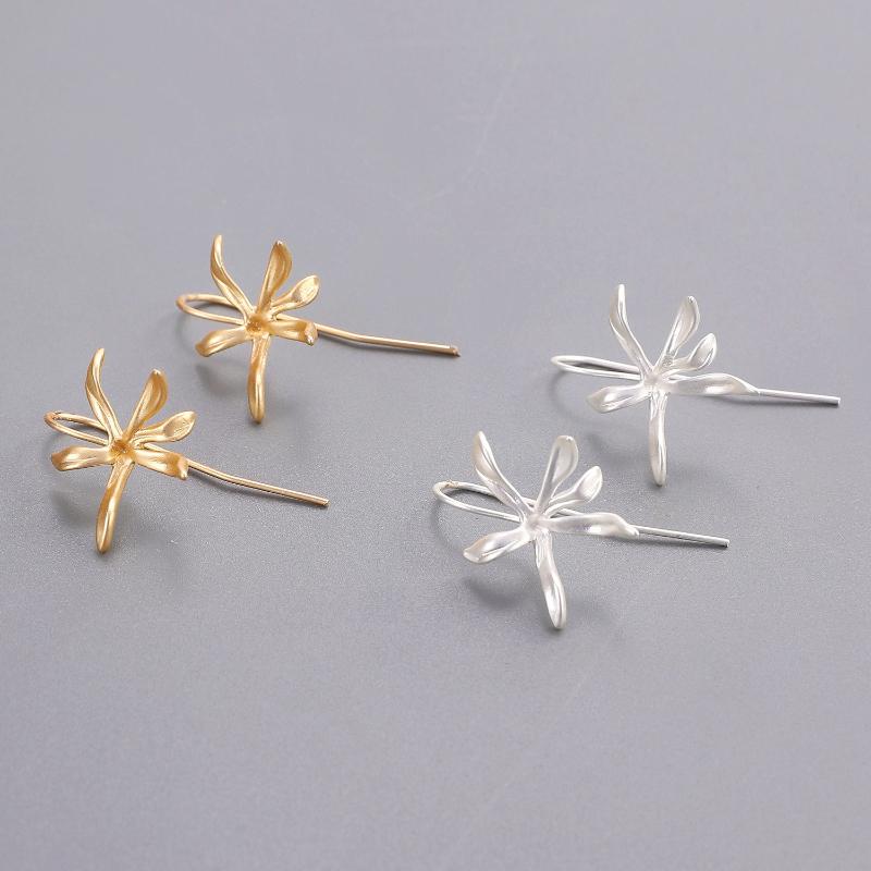 Europa und Die Vereinigten Staaten Persönlichkeit Kreative Blumen Hängende Ohrringe Damen Einfach Täglich Vielseitig Schmuck Geschenke