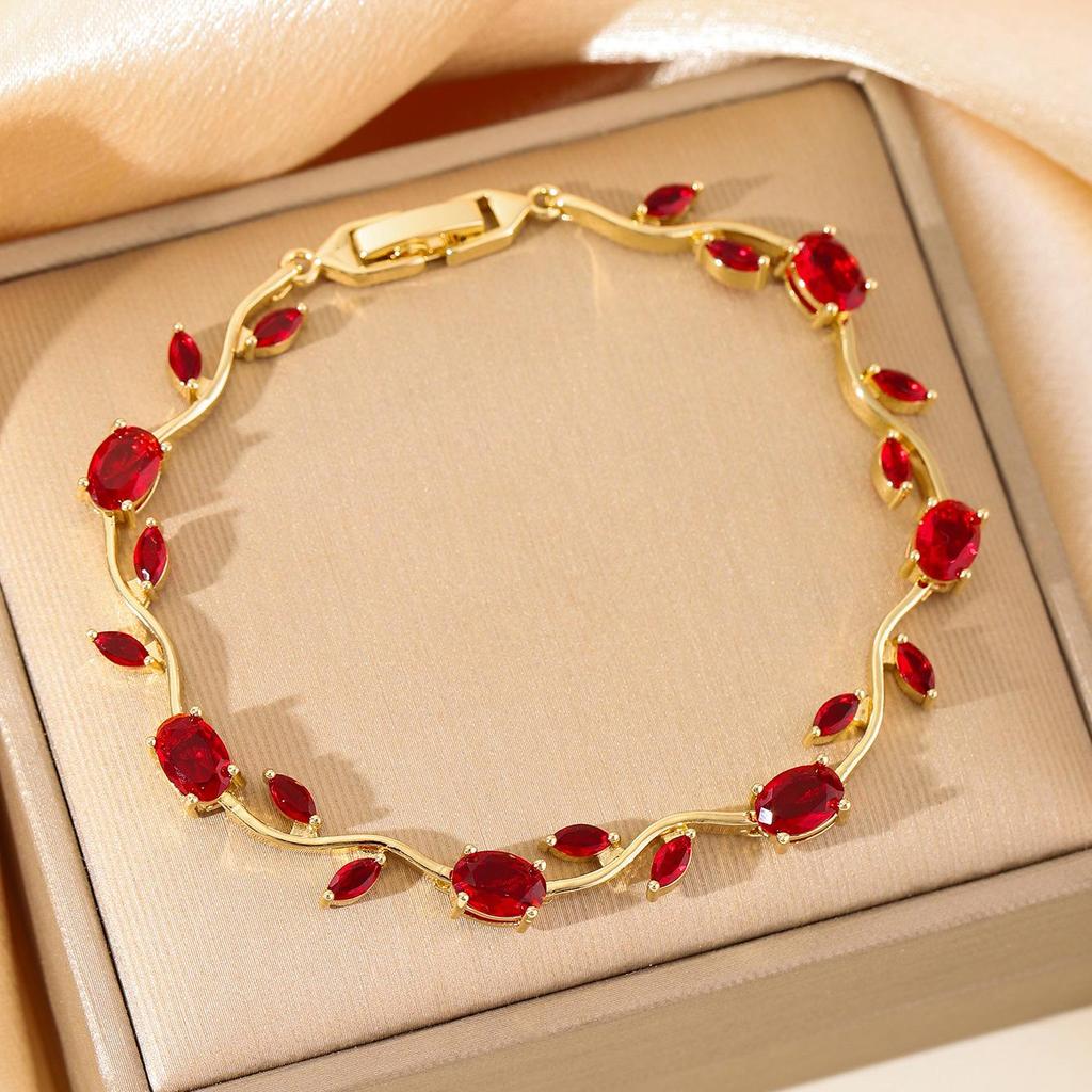 Bracelet Feuille Plaqué Or avec Incrustations de Zircon Hachuré et de Diamant