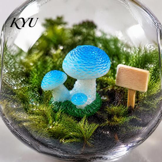 DIY Craft Supplies 2 Pcs Mini Mushroom Figurines, Miniature Resin Figures Tabletop Scenes for Micro Landscape, Fairy Garden, Aquarium, Bonsai