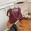 Retro Versatile Hand Carry Clip Buckle Bag Women's New High-end Fashion Niche Shoulder Messenger Bag