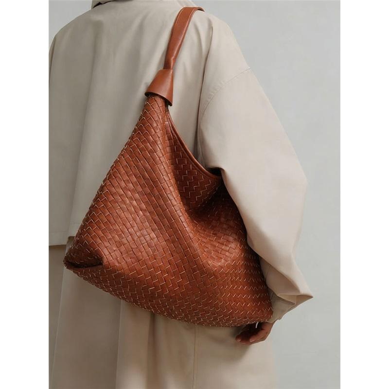 Tote Bag Woven Women's Shoulder Bag Casual Daily Commuting Bag Women's Versatile Large Capacity Tote Bag