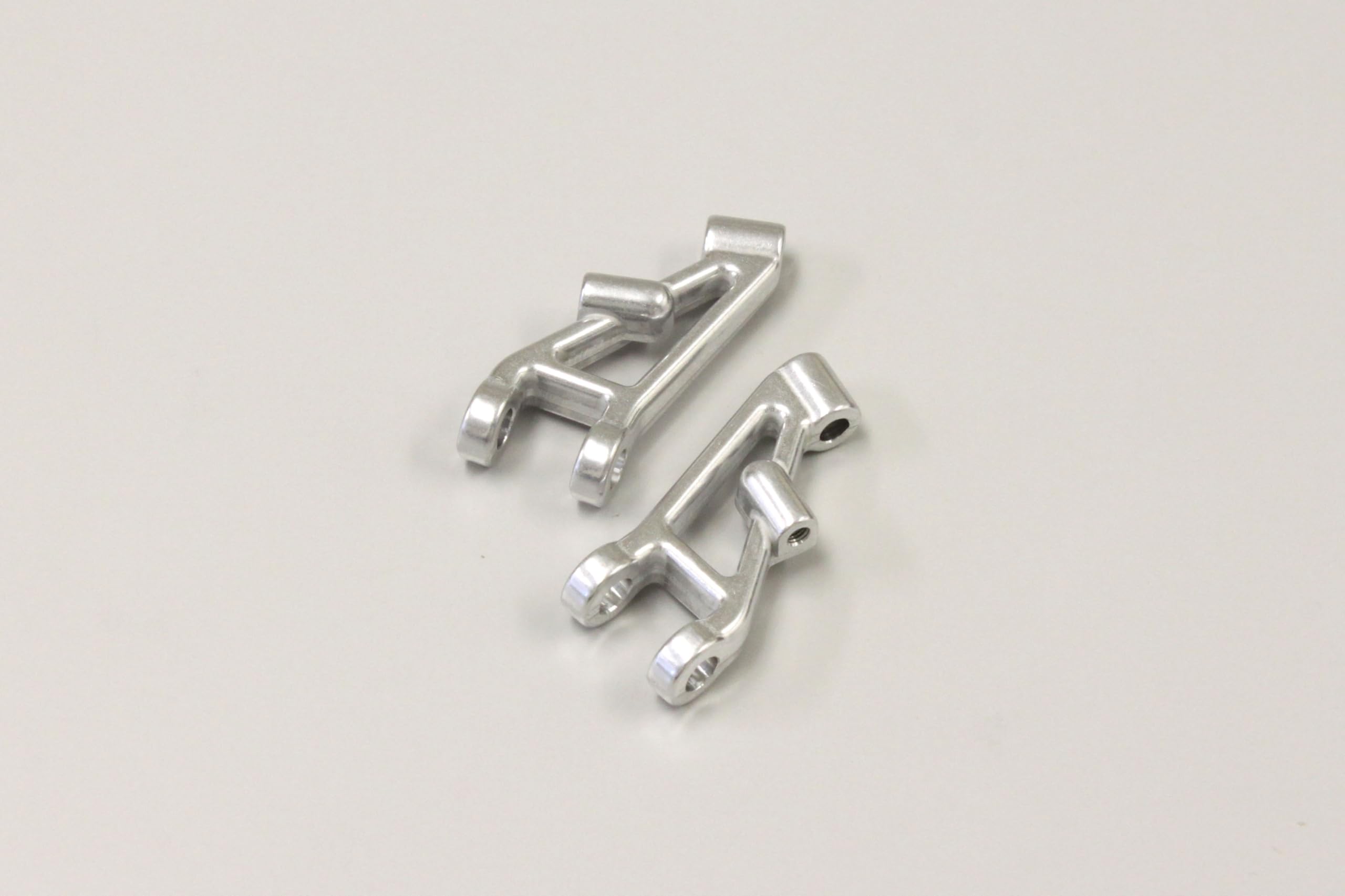 

Kyosho Front Lower Suspension Arm SC204B (Scorpion 2014)