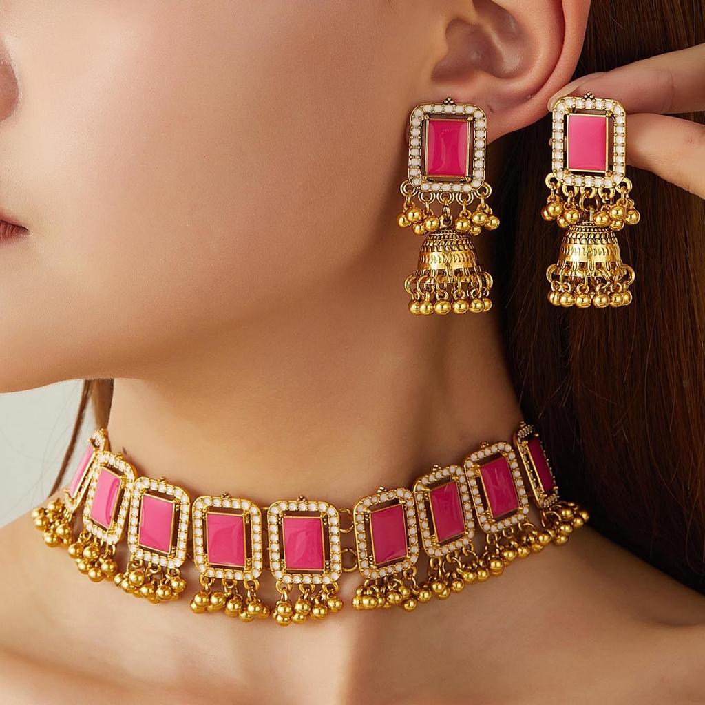 Retro Ethnic Style Diamond-Encrusted Bells Fringed Earrings Women'S Bohemian Square Geometric Necklace Light Luxury Jewelry Set