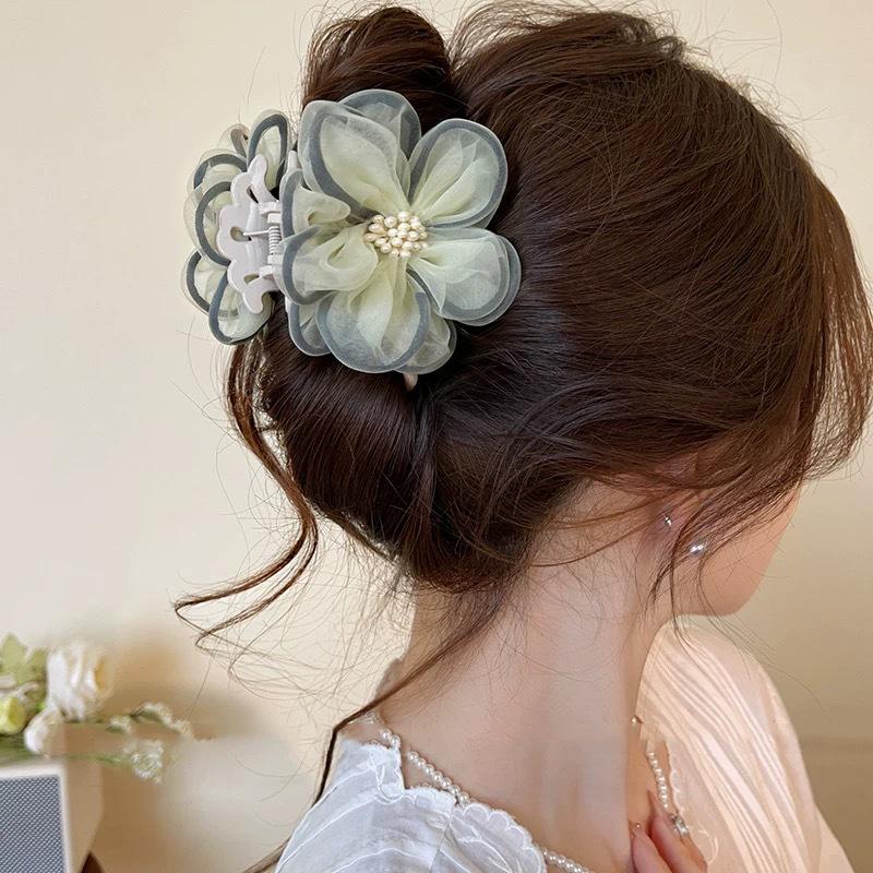 Gaze Kamelienblüten-Klammer für Dutt bei Frauen - Elegantes großes Haarspangen-Accessoire