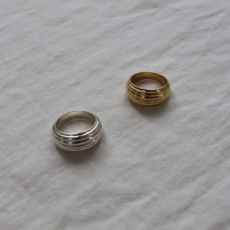 STUDIO LEIGH LAYERED DOME RING (BOLD.ver)
