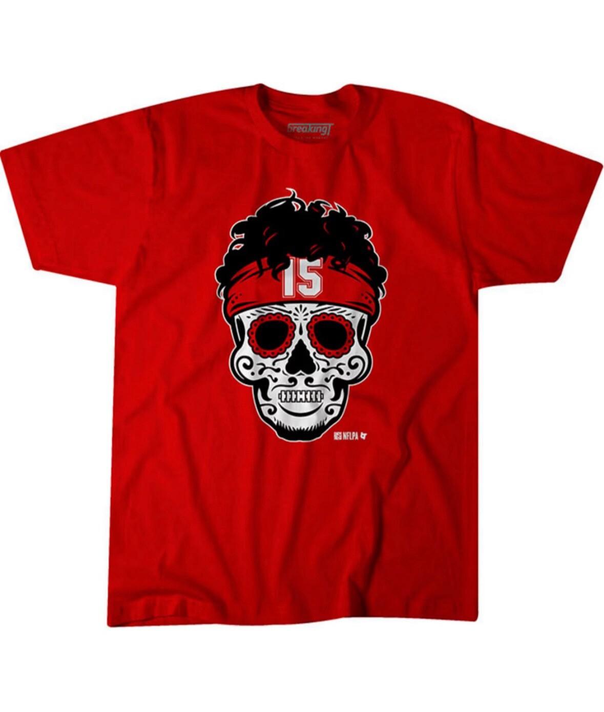 Patrick Mahomes Chiefs Shirt / Kansas City Chiefs / M /Sugar Skull / NWT S