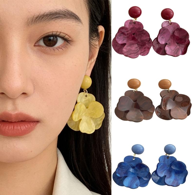 Elegant Flower Earrings Women Pendant Earrings Comfortable Wear Ear Jewelry Suitable for Daily and Formal Occasions Wear