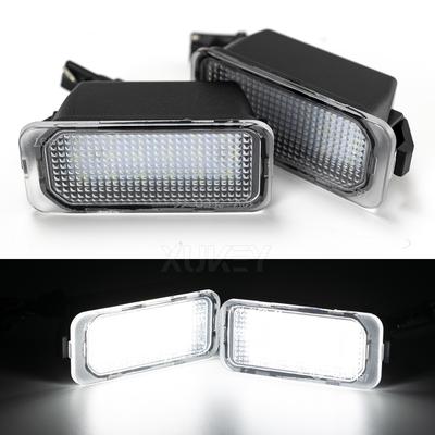 Ensemble de feux de plaque d'immatriculation arrière de voiture à éclairage LED pour Ford Fiesta Focus C Max Mondeo Galaxy S-Max Kuga J-aguar XJ XF