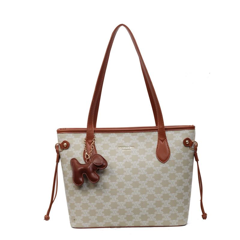 

Large capacity bag women s autumn and winter new fashion commuter shoulder bag retro printed portable tote bag Without pendant хаки