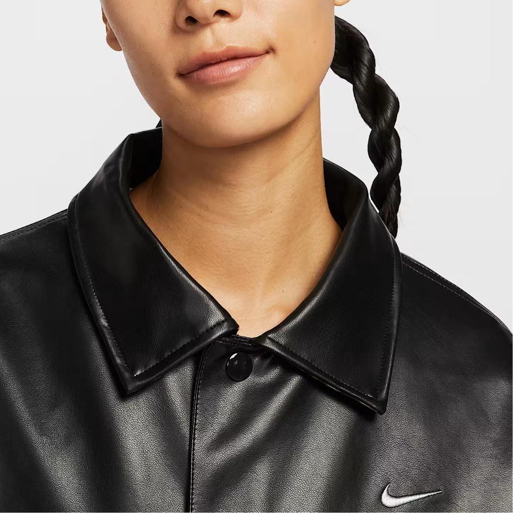 Nike Damen IO0477-010 Schwarze übergroße Kunstleder Coach Jacke