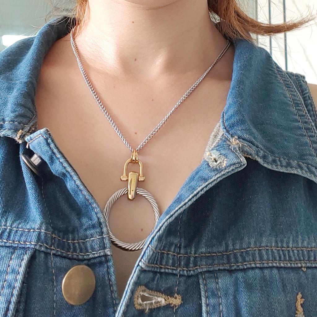 Creative Fashion Trend Round Cable Twisted Circle Pendant Stainless Steel Women's Versatile Clothing Necklace