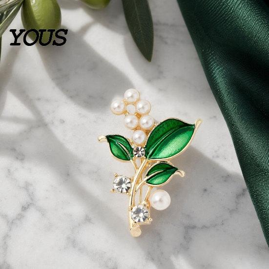 Brooch Pin, Plant Shape Lapel Pin with Green Leaf Design, Imitation Pearl Collar Rhinestone Combination Stable Buckle for Daily Commuting And
