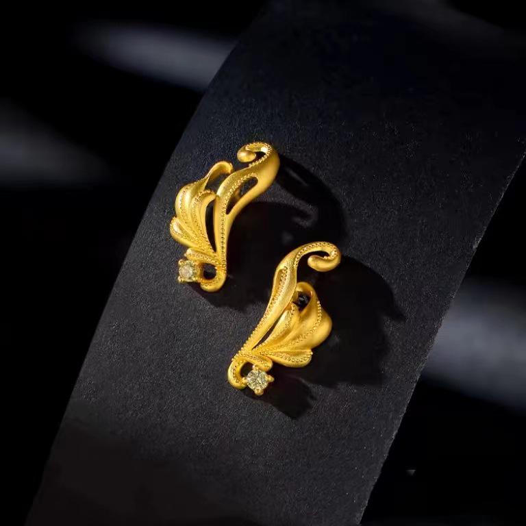 Ancient Gold Fish Tail Stud Earrings: Vibrant Colorful Design for Women
