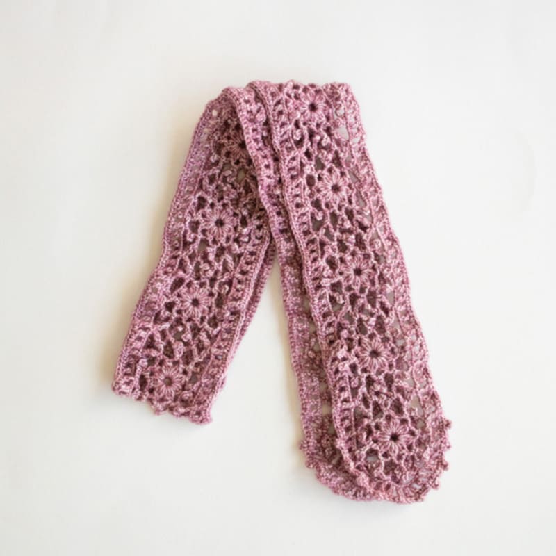 MERRYMOTIVE Handmade Crochet Knitted Scarf (Melange Pink)