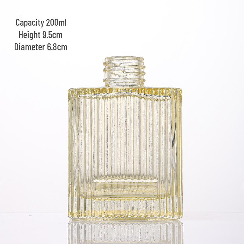 Fireless Aromatherapy Square Glass Diffuser Bottle for Home or Hotel - Perfume Essential Oil with Rattan Volatilization