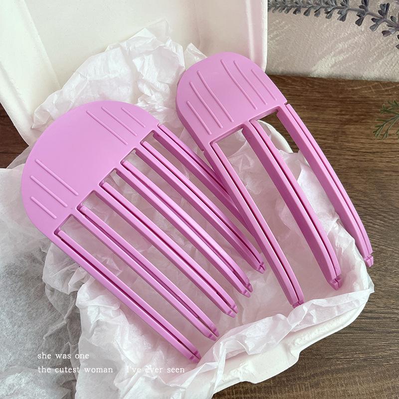 High Crown Styling Comb: Hair Root Volumizer & Geometric Padding Clip