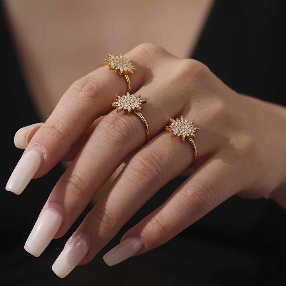 Qiong Yao Super Sparkle 5A Zircon Double Layer Clavicle Chain Bracelet & Ring Set - Minimalist Design