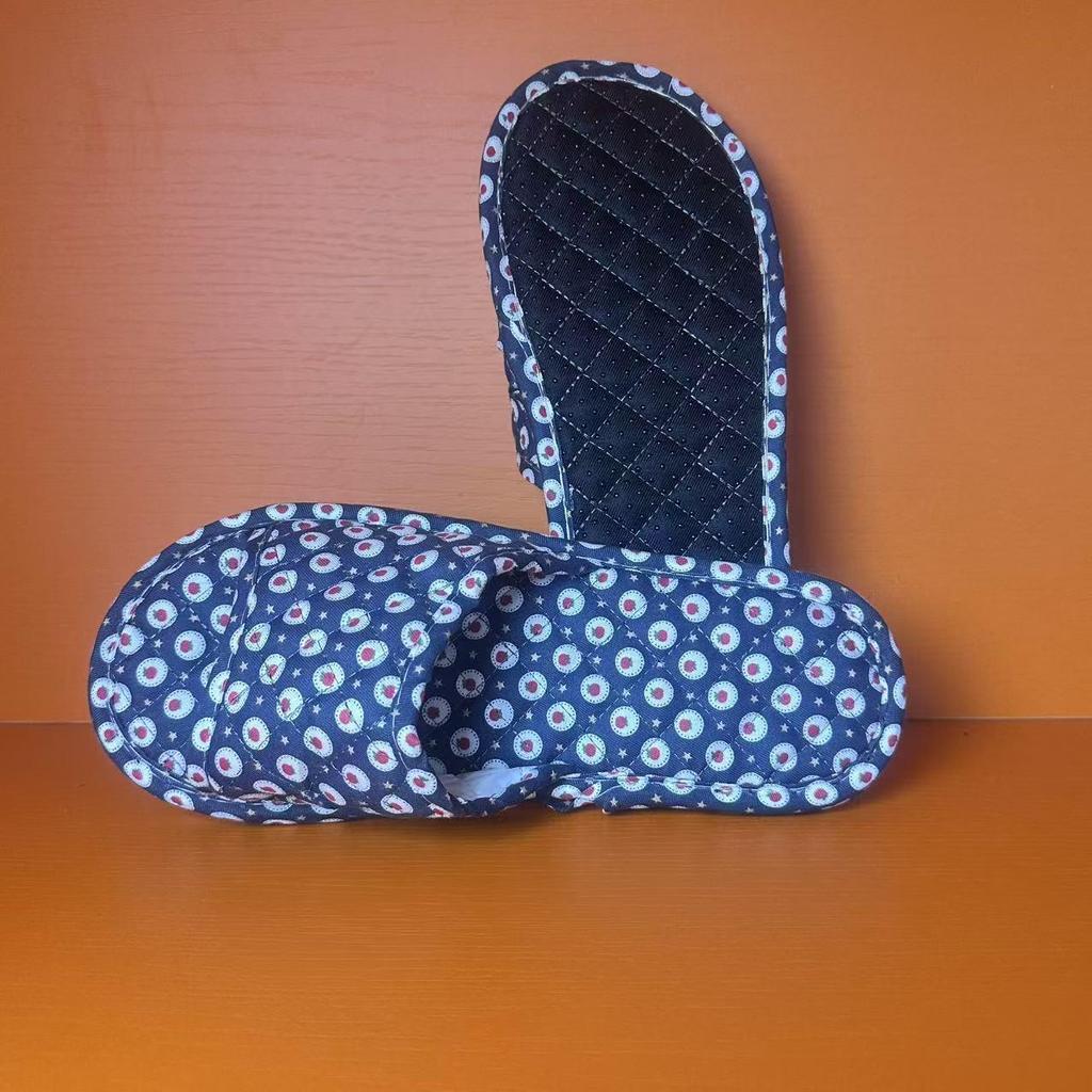 Karierte Baumwolle Weiche Sohle Indoor Rutschfeste Hausschuhe - Geräuschlos, Bequem, Vier-Jahreszeiten-Schuhwerk