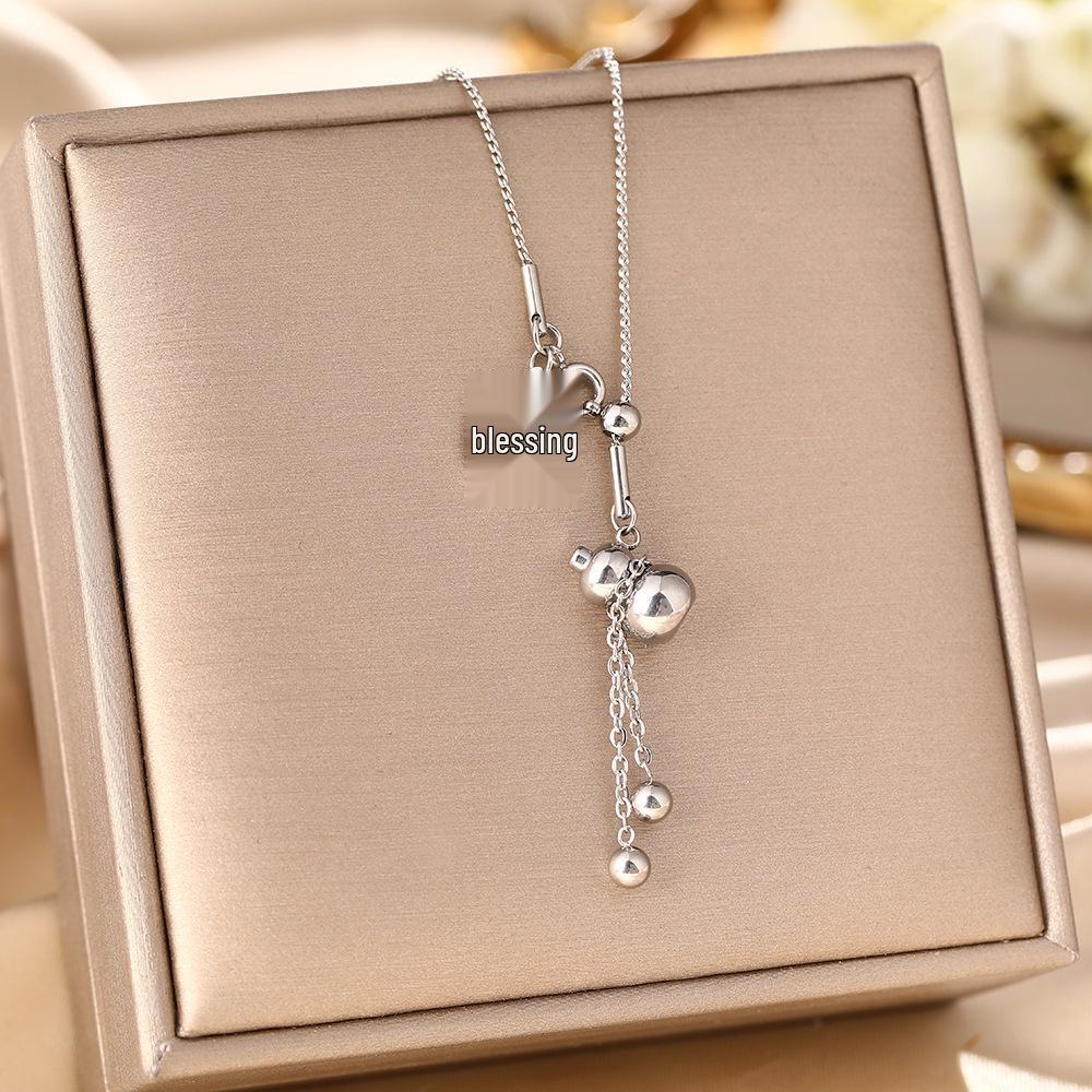 Women's Silver Titanium Steel Necklace with Micro-Inlaid Zircon - Elegant, Durable Clavicle Chain Jewelry